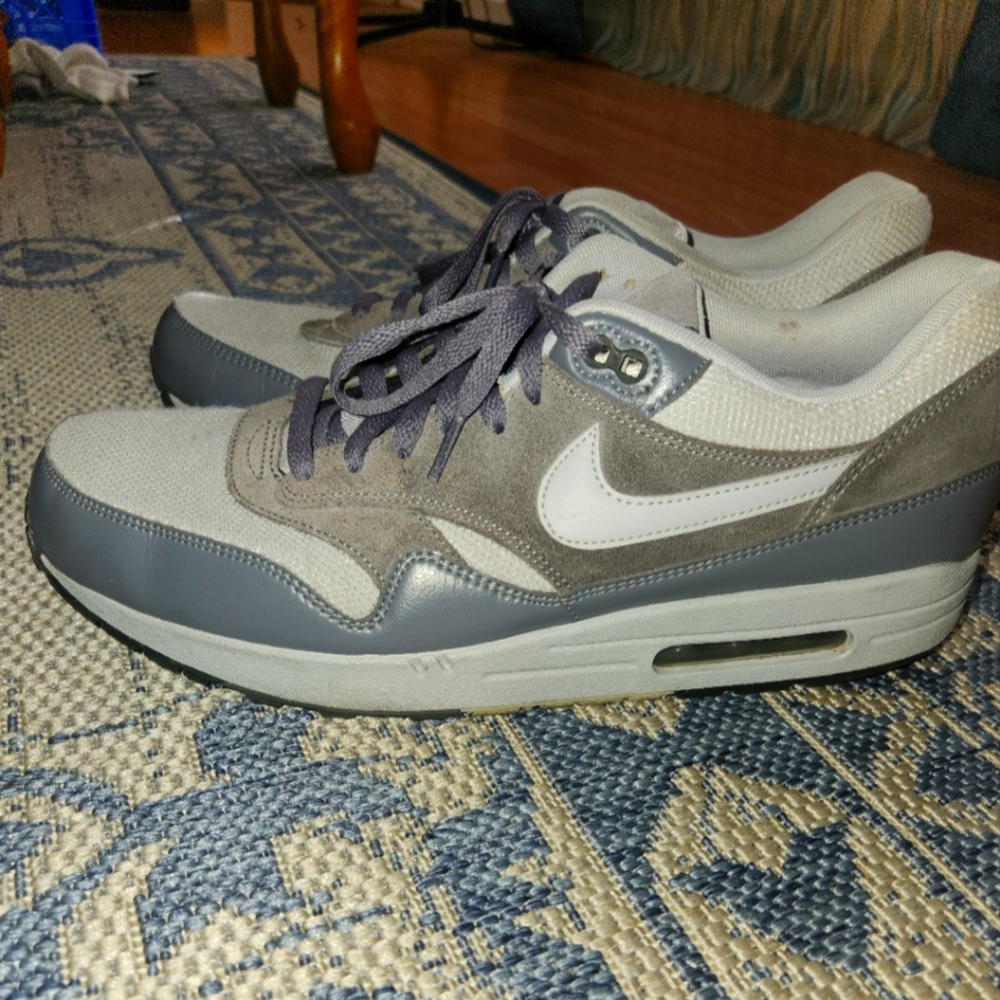 Mens Nike Air Max size 13